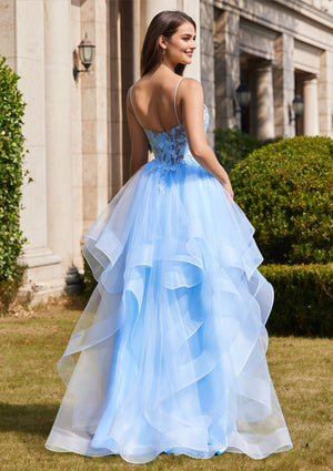 Ball-Gown/Princess Square Floor-Length Tulle Prom Dresses